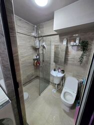 Blk 427 Sun Plaza View (Tampines), HDB Executive #473723471